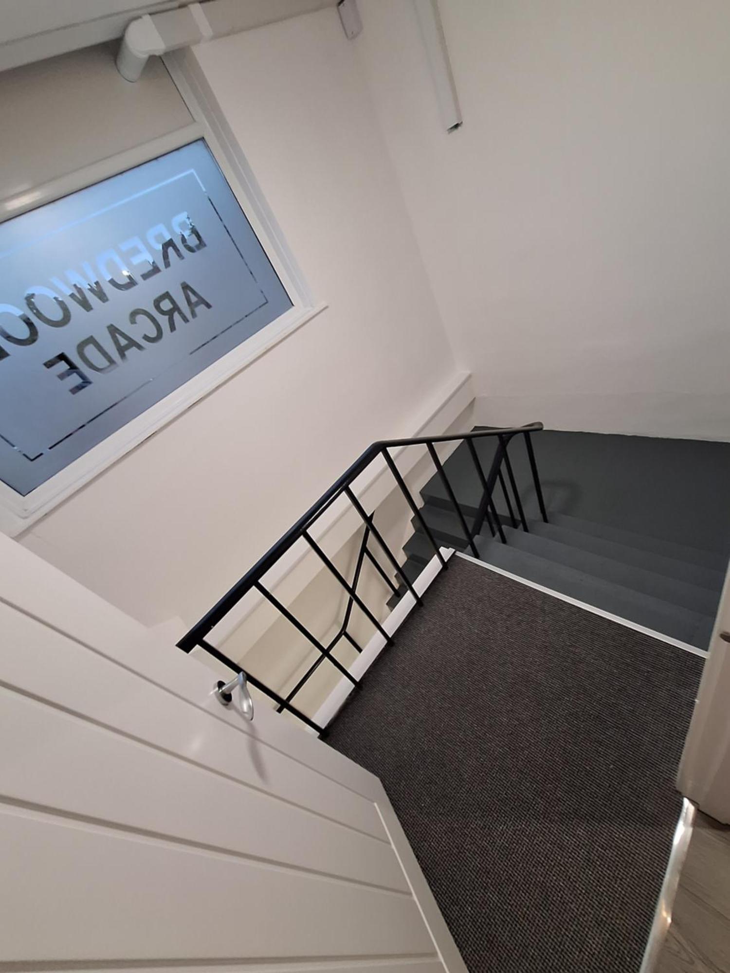 Appartement Centre Of The Town à Whitchurch  Extérieur photo